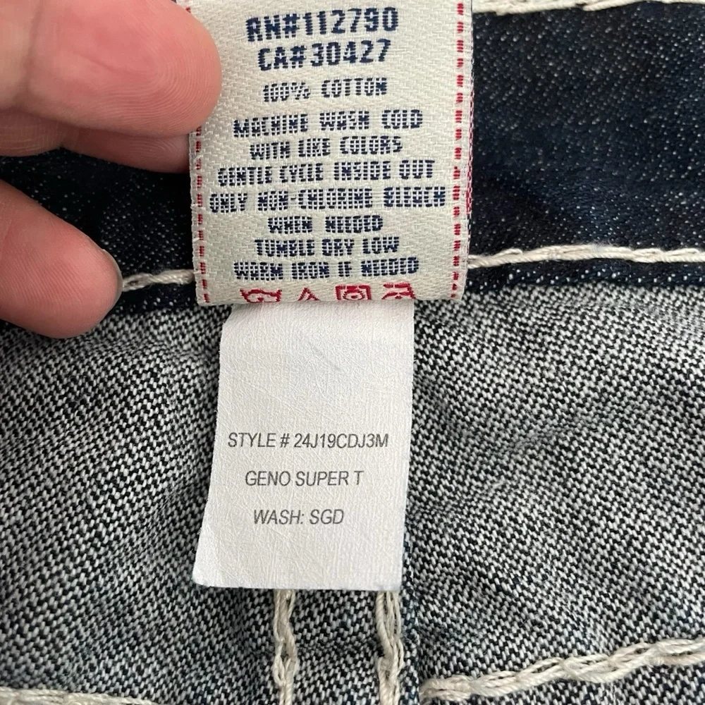 True Religion Geno Super T Jeans Mens 42x34 Dark Blue Straight Leg Button Fly